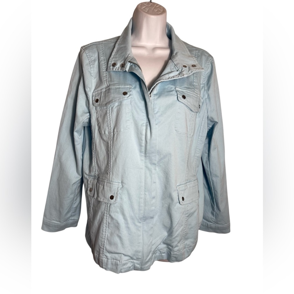 Chico’s Jacket size Large (size 12) ice blue cotton stretch jacket 🩵🩵